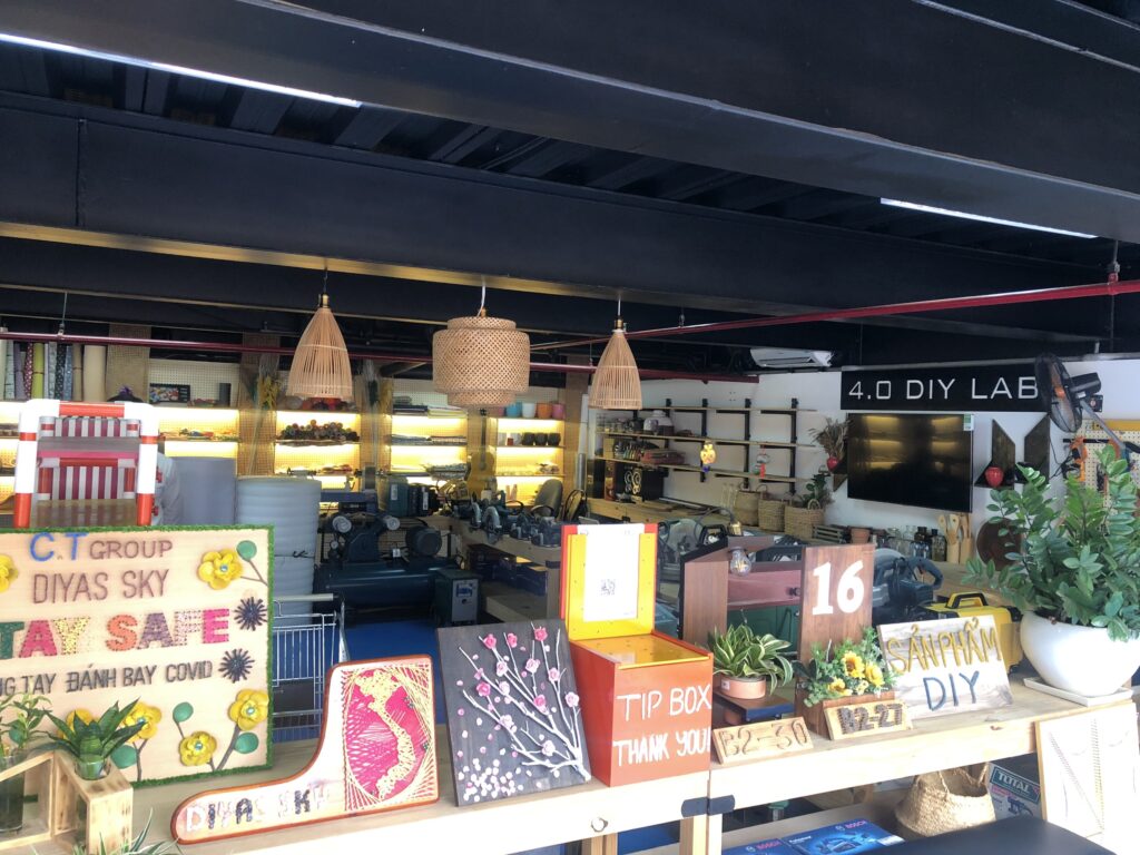 PHÒNG SÁNG TẠO -DIYAS LAB